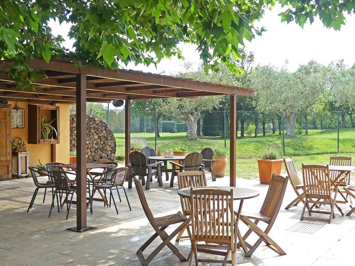 كاستيلو دي إمبوريس Hotel & Golf Ca La Caputxeta 0*, كاستيلو دي إمبوريس