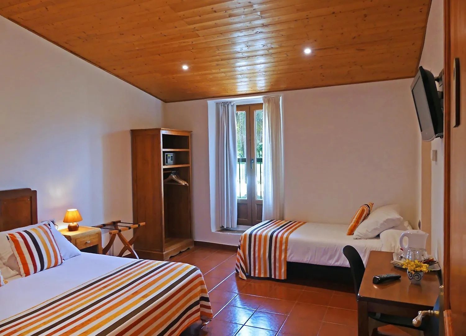 Hotel & Golf Ca La Caputxeta Castello  D'Empuries